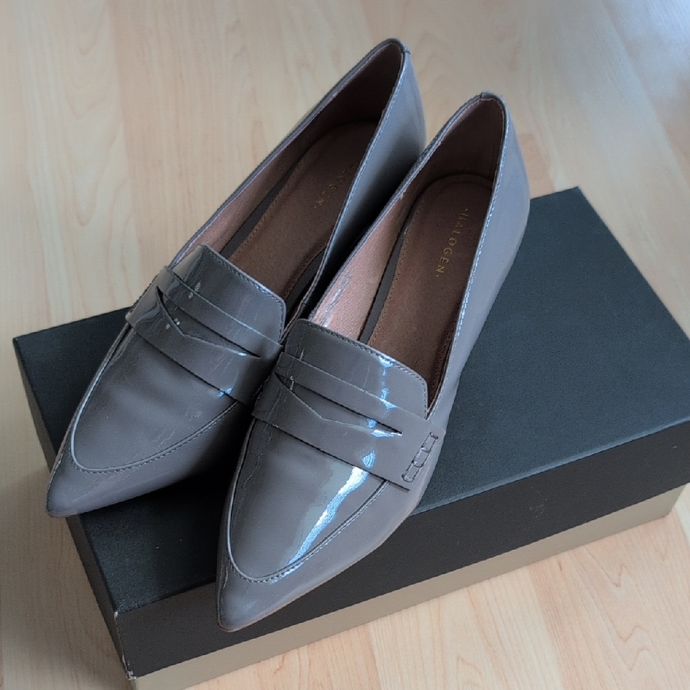 Halogen Gray Flats Sleek Patent Loafers